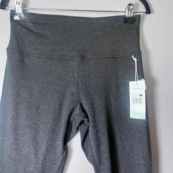 ✨NWT BALANCE COLLECTION Women’s Leggings L grey Lotus Print High Rise Dry-Wik - Picture 9 of 9